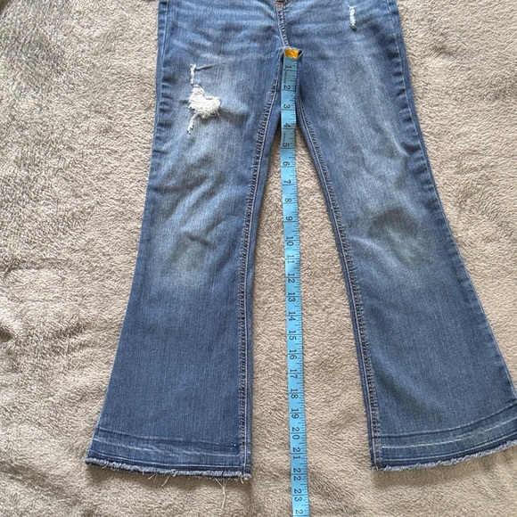 Wonder Nation Kids Blue Distressed Jeans - Picture 8 of 10